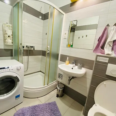 Violet Sea Breeze Apartment