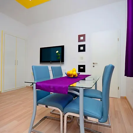 Violet Sea Breeze Spalato