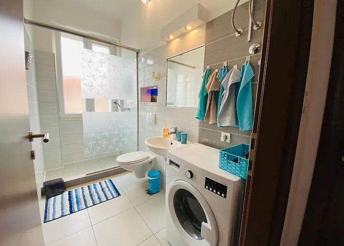 Violet Sea Breeze * Split