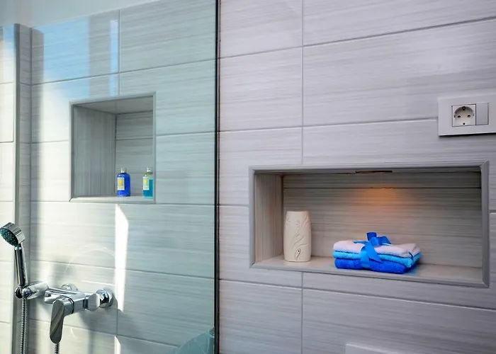 Violet Sea Breeze شقة سبليت