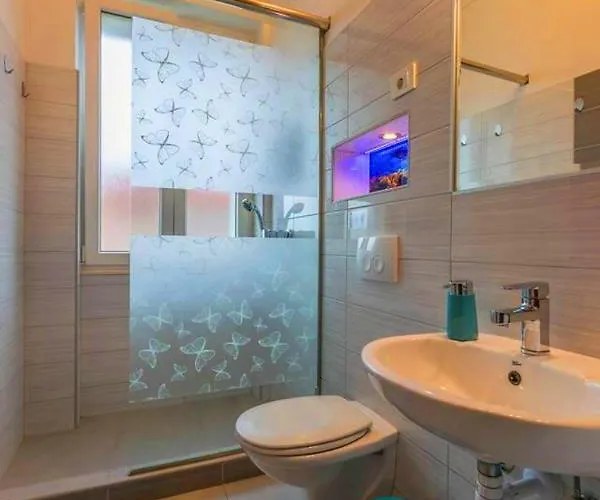 Violet Sea Breeze شقة سبليت